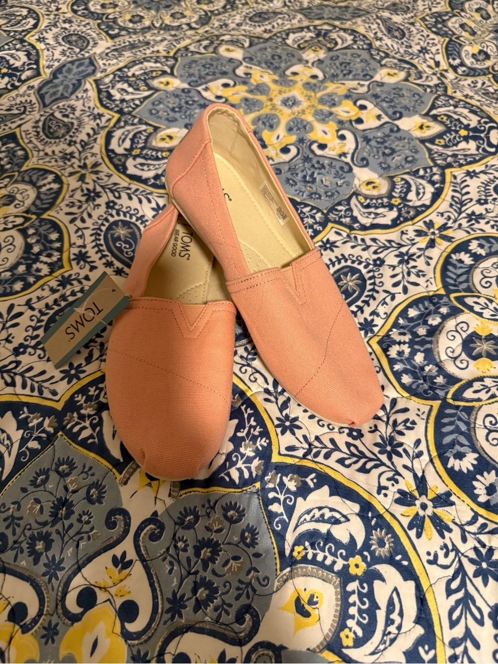 Toms Peach Canvas Slip-On Flats